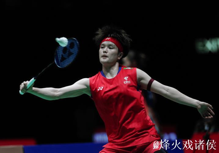 王祉怡2-0完胜因达农 连赢两场晋级总决赛四强 王祉怡2-0完胜因达农 连赢两场晋级总决赛四强