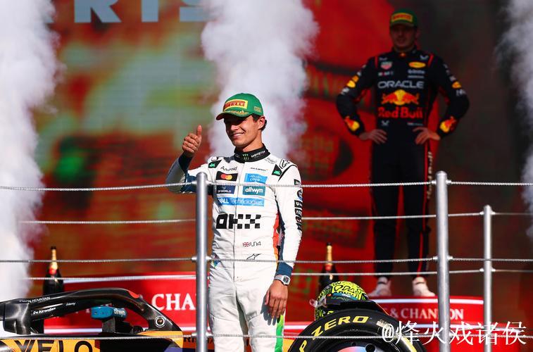 F1墨西哥站:诺里斯夺杆位称霸,维斯塔潘摘季军 F1墨西哥站:诺里斯夺杆位称霸,维斯塔潘摘季军