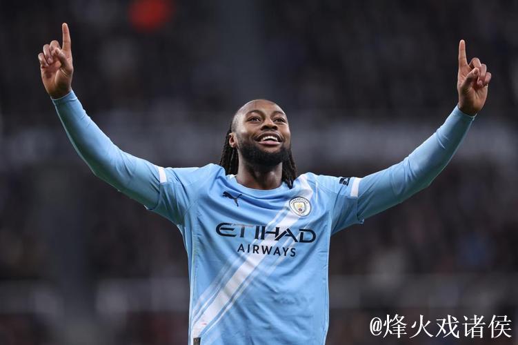 联赛杯-谢尔基破门萨维尼奥建功 曼城2-0晋级半决赛